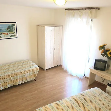 Eco Zanella Szálloda Nago